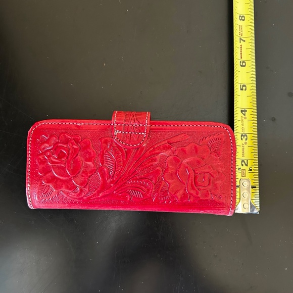 Red Leather Wallet. NWOT - Picture 7 of 7